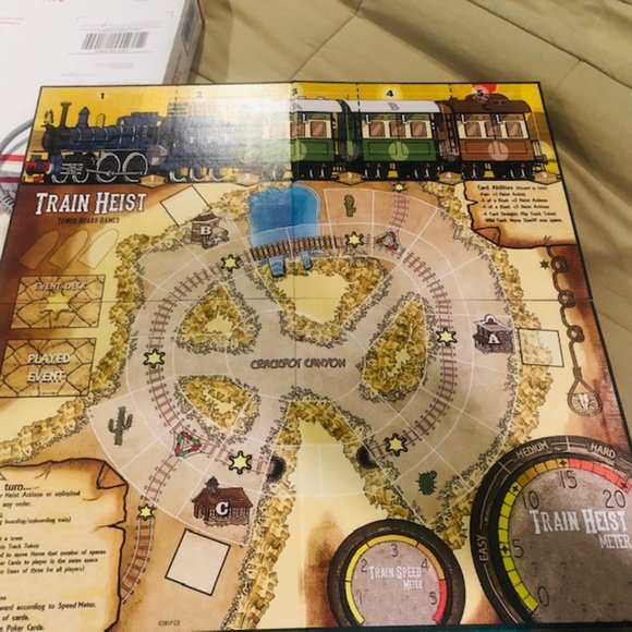 Vintage Board Game Train Heist 2017 Collector Quality - Picture 3 of 6